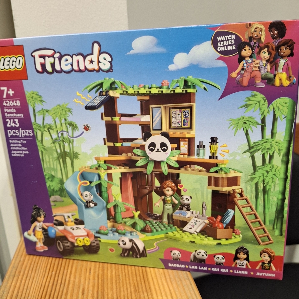 LEGO Friends 42648 PANDA SANTUARY NEW N BX 243 PCS